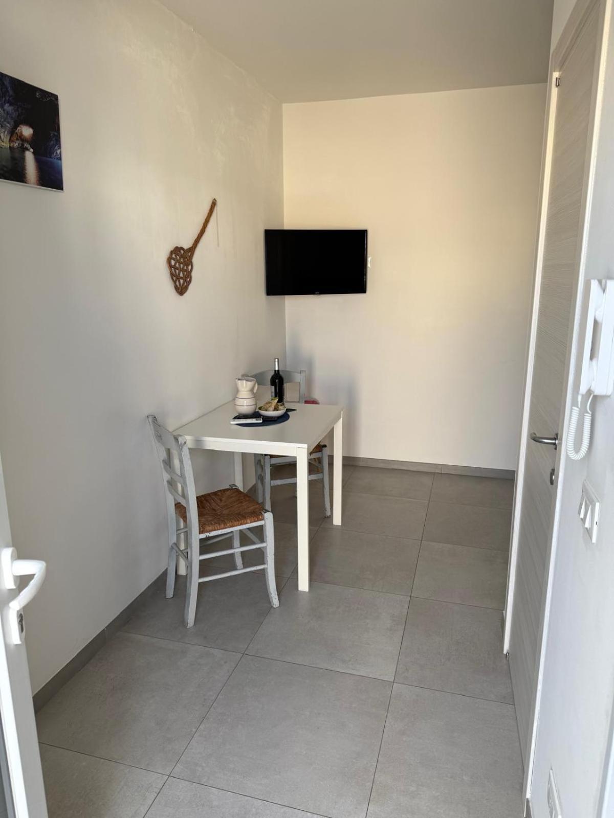 F&L House Leilighet Polignano a Mare Eksteriør bilde